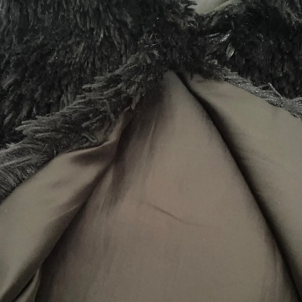 Apt. 9 Plush Black Teddy Vest - Picture 9 of 9